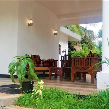 Silver Sand Villa Дамбулла Экстерьер фото